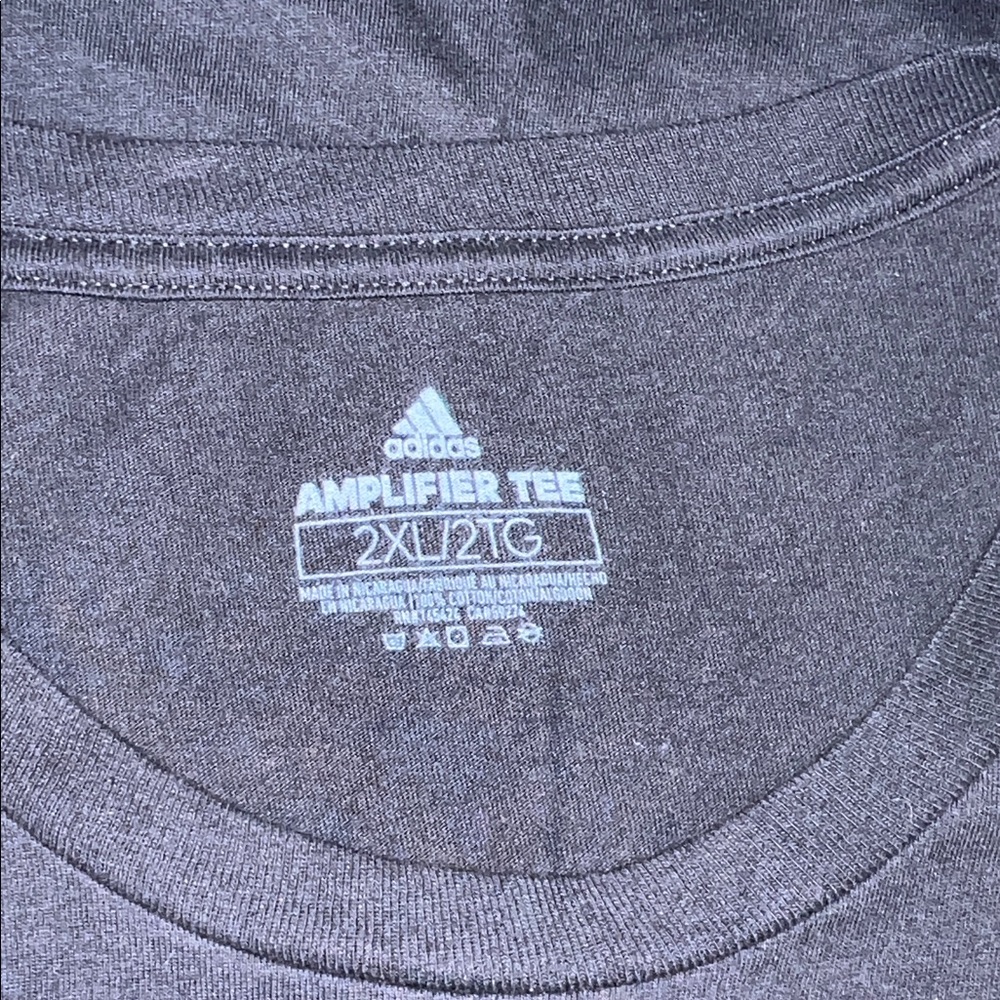 Adidas Men's Tee in Black with Gold Graphic - Picture 3 of 3